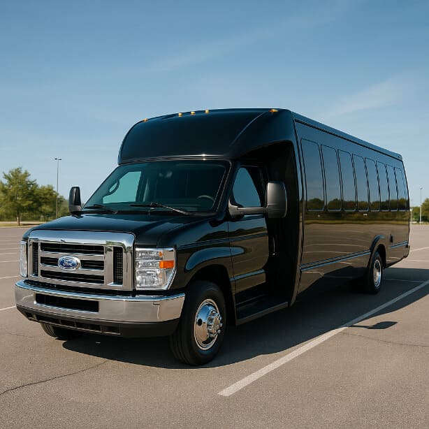 Largo Coach Bus Service 18 Passenger Minibus