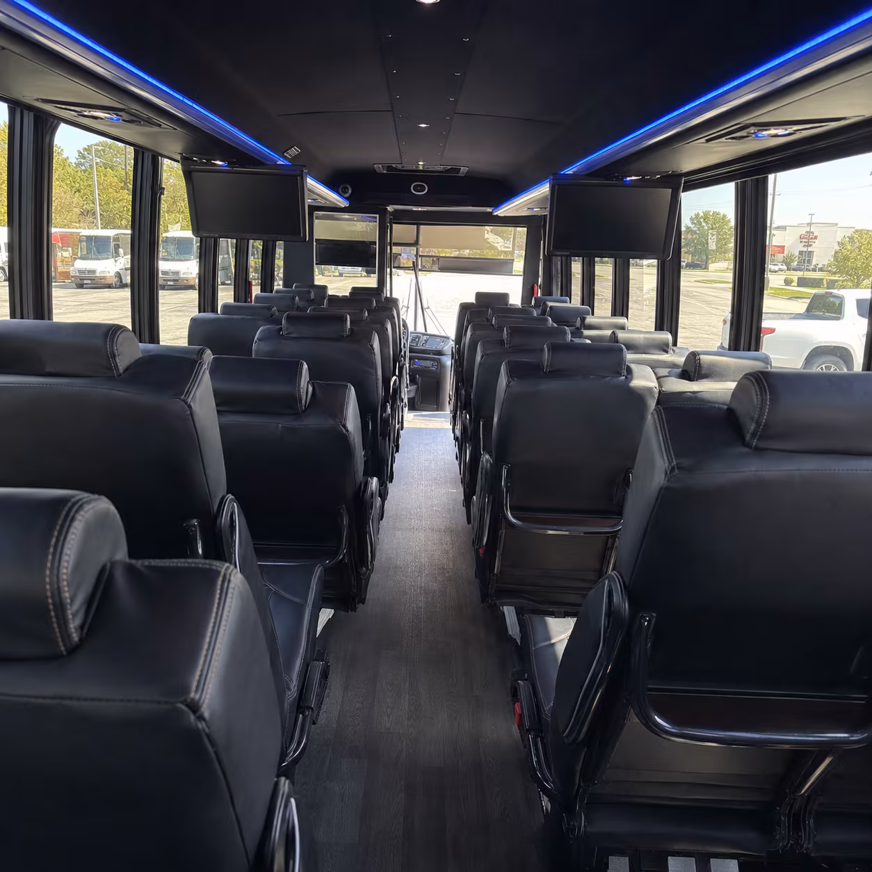 does the day of the week or the date change what a bus rental costs in largo
