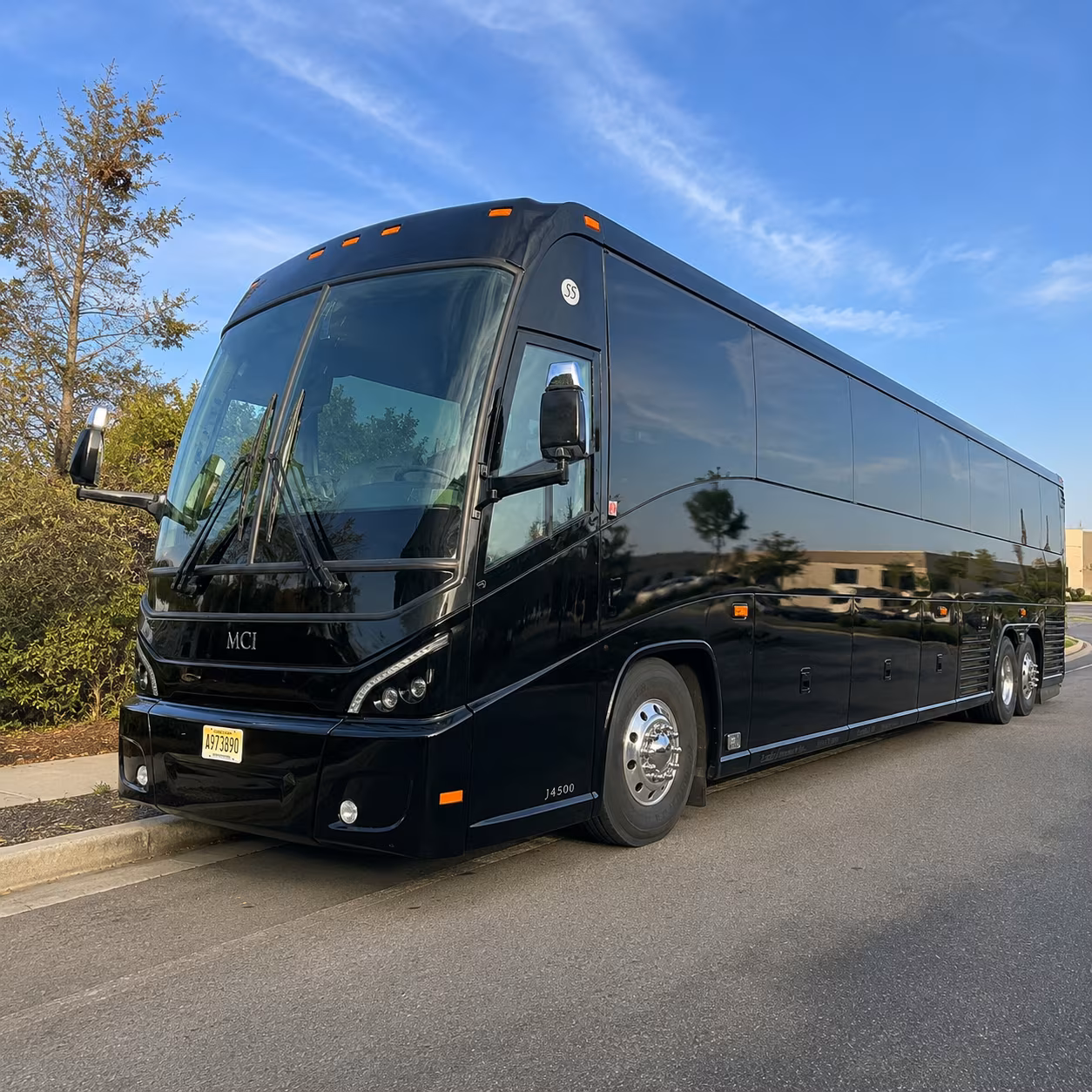 group hotel shuttle buses along us 19 and ulmerton road