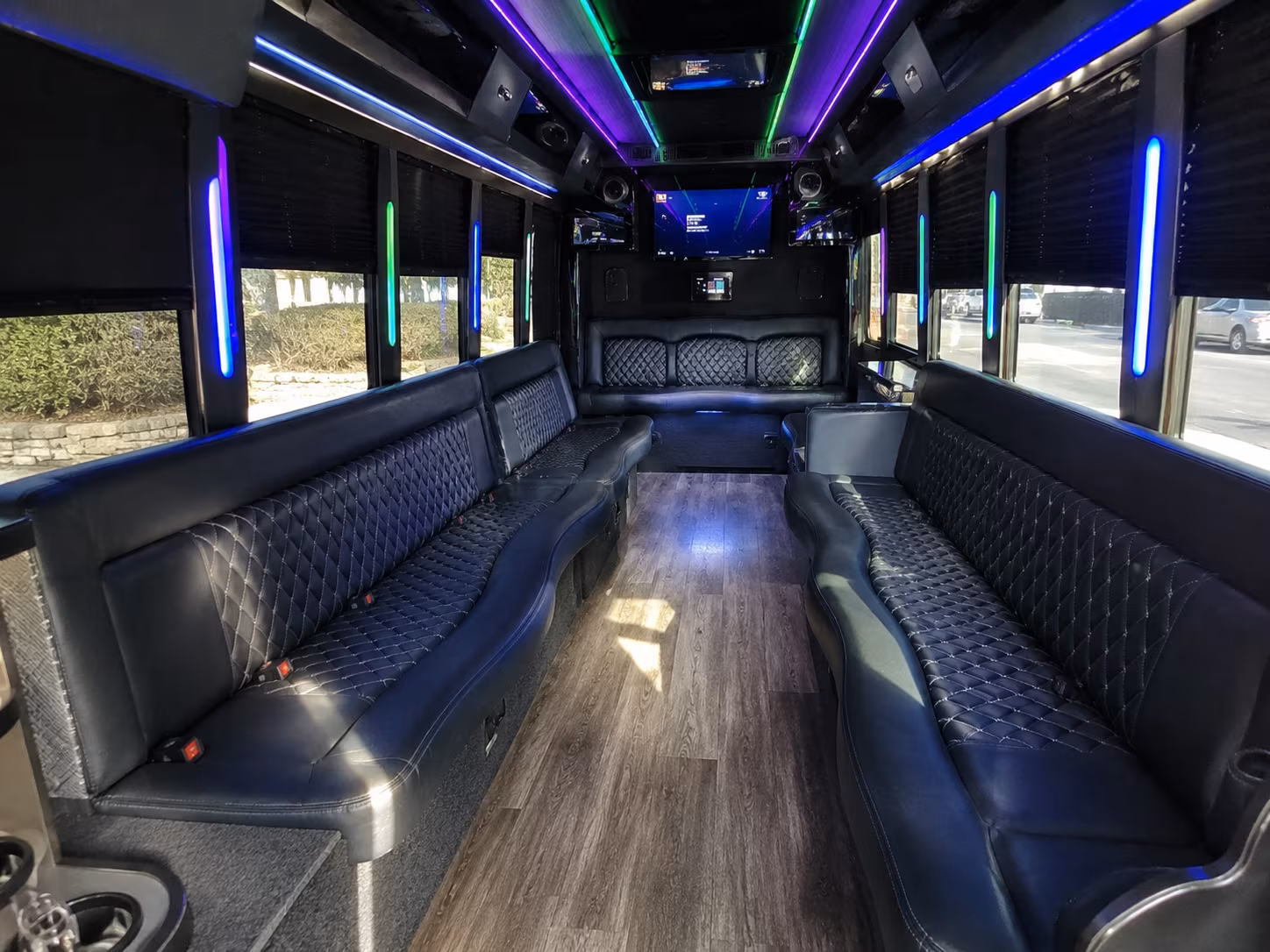 largo 15 passenger party bus interior