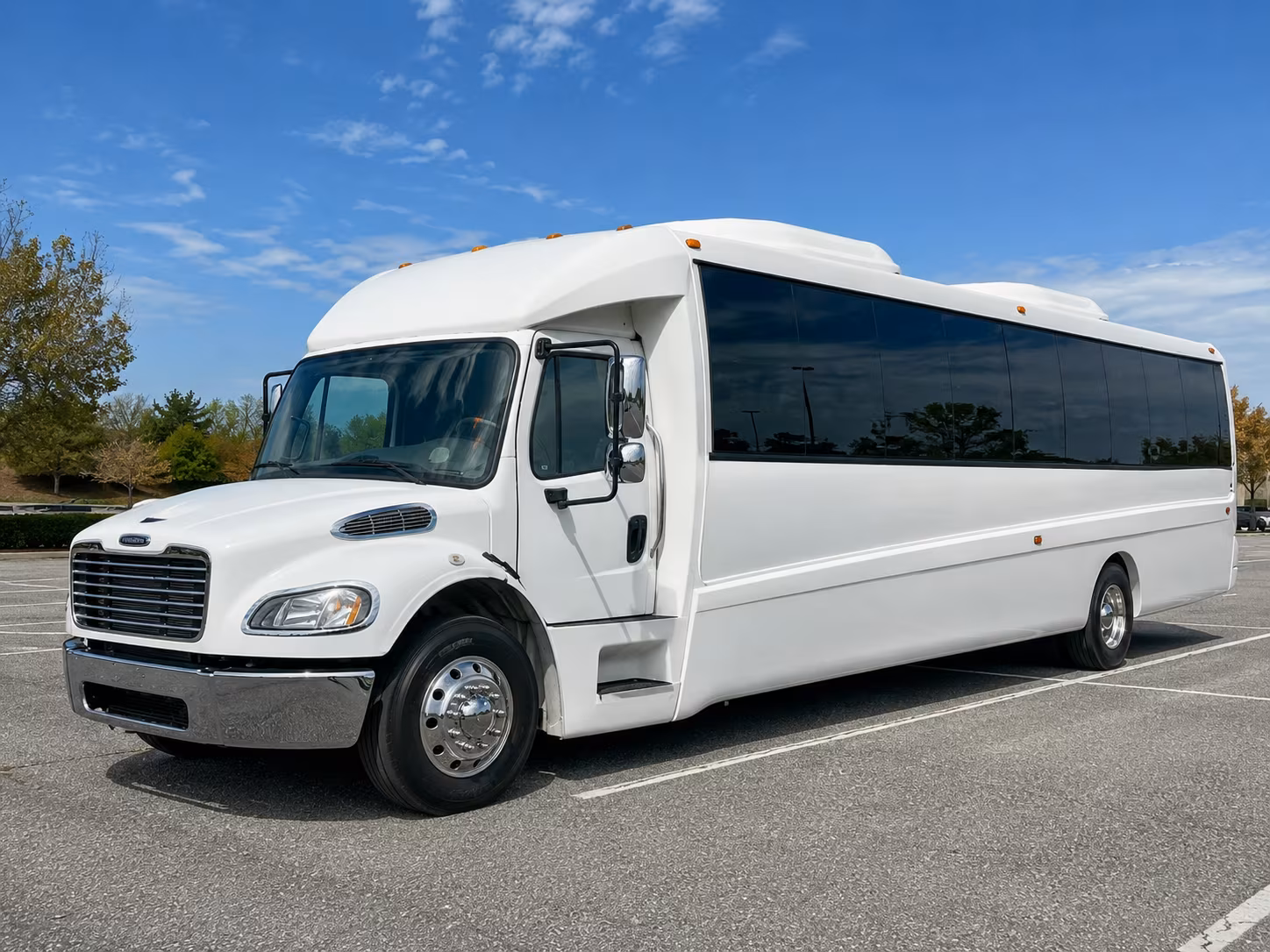 largo 30 passenger party bus