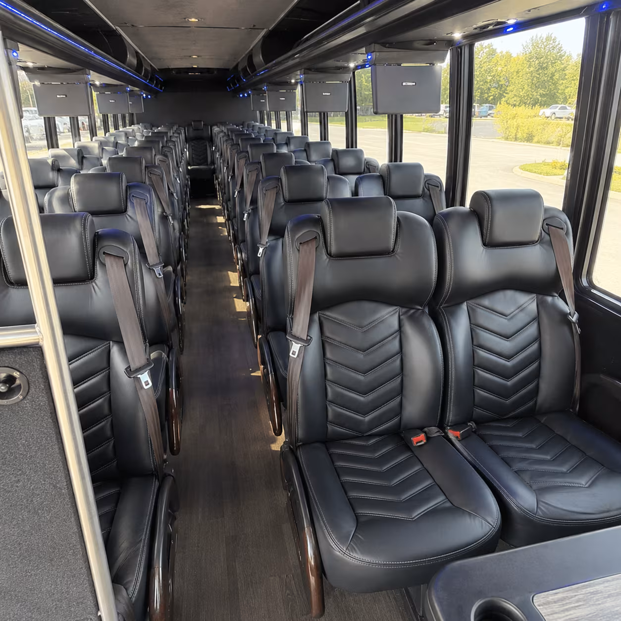 largo 35 passenger minibus inside