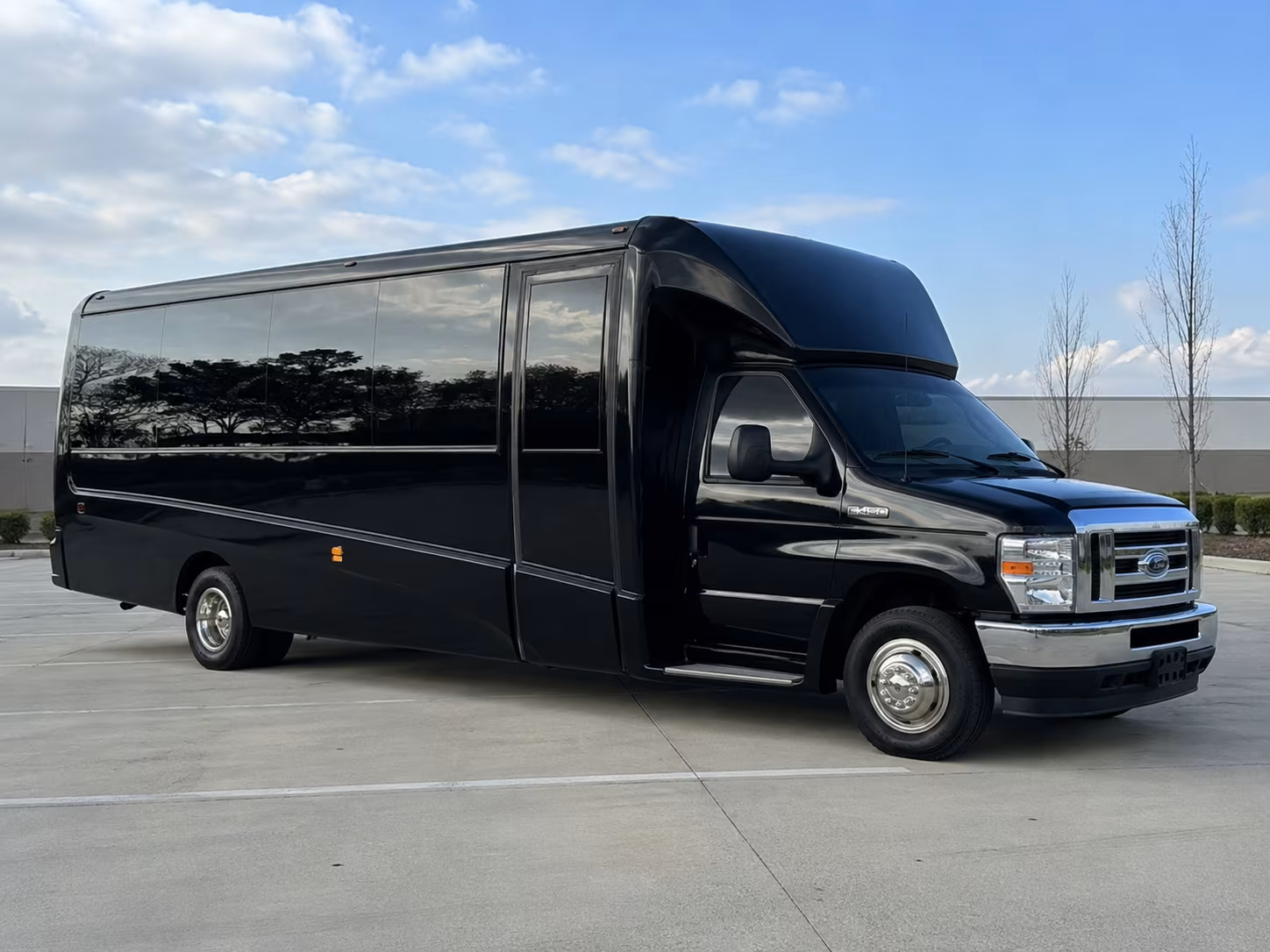 largo airport transportation onboard seating