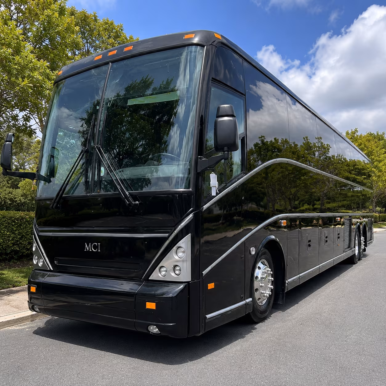 shuttle buses for largo area reserve and national guard drills
